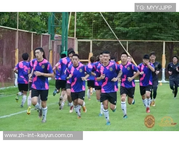 重庆足球队战术实力强劲荣登足球战术排行榜第一名引发热议 重庆足球队战术实力强劲荣登足球战术排行榜第一名引发热议